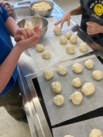 Grittibänz backen